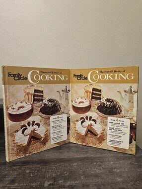 Lot of 2 Vintage 1972 Family Circle Cookbooks Vol 4 Cake Candy